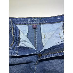 Gloria Vanderbilt denim shorts